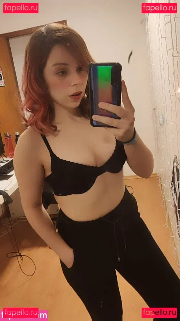 Ammyzitta Onlyfans Photo Gallery 