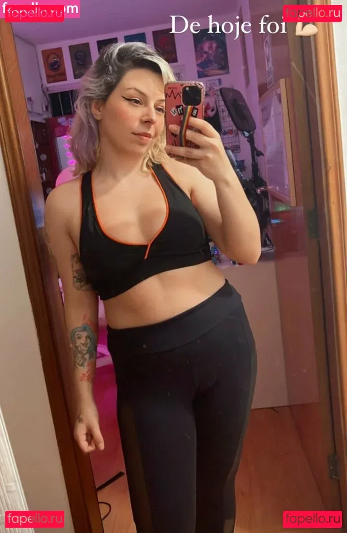 Ammyzitta Onlyfans Photo Gallery 