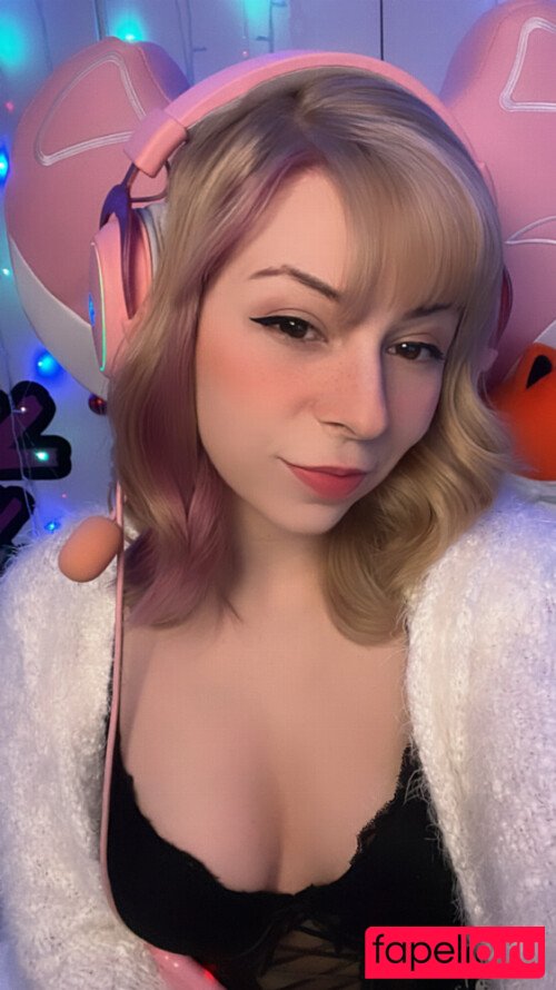 Ammyzitta Nude Onlyfans Photo 21
