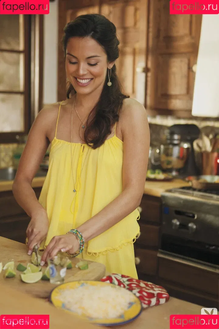 Raquel Pomplun Onlyfans Photo Gallery 
