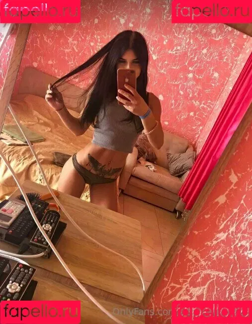 aerin_emerald Onlyfans Photo Gallery 