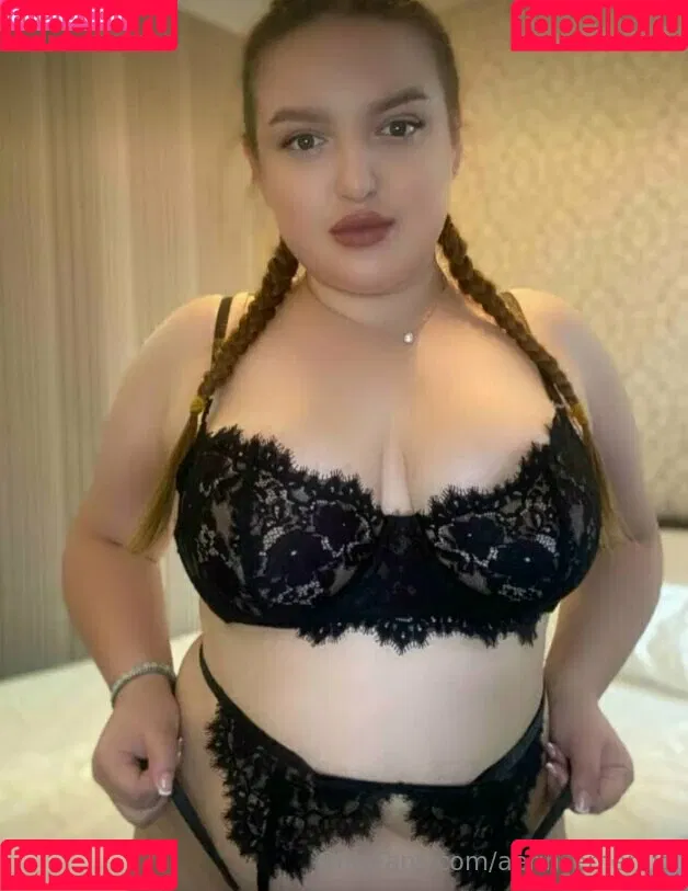 aerin_emerald Onlyfans Photo Gallery 