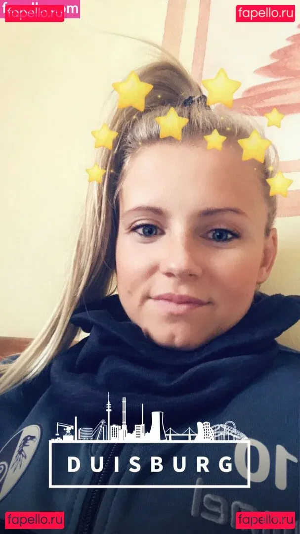 Julia Simic Onlyfans Photo Gallery 