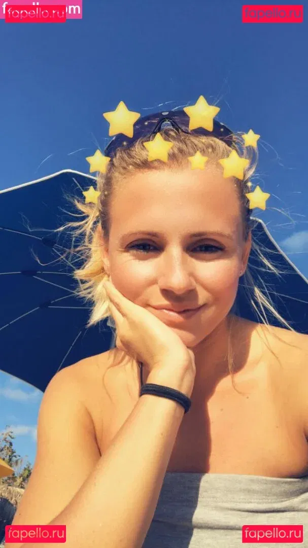 Julia Simic Onlyfans Photo Gallery 
