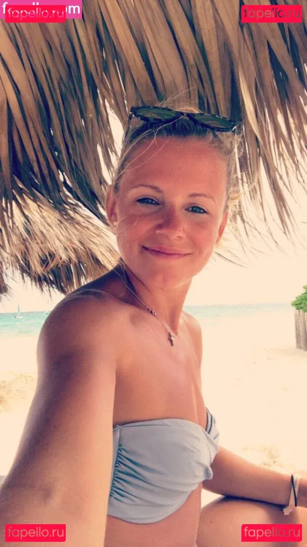 Julia Simic Onlyfans Photo Gallery 