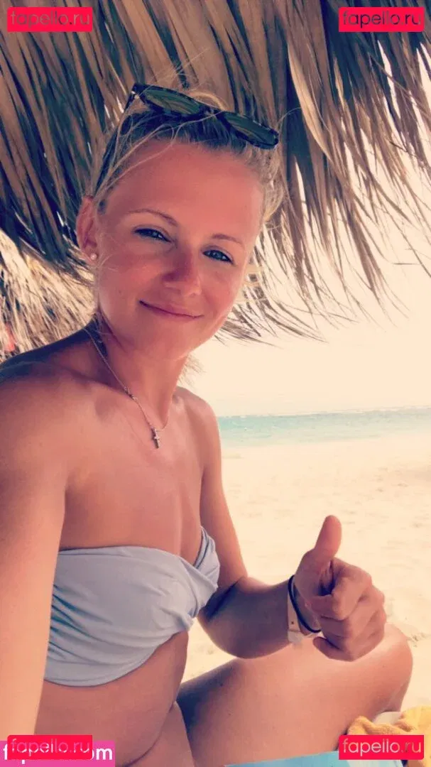 Julia Simic Onlyfans Photo Gallery 