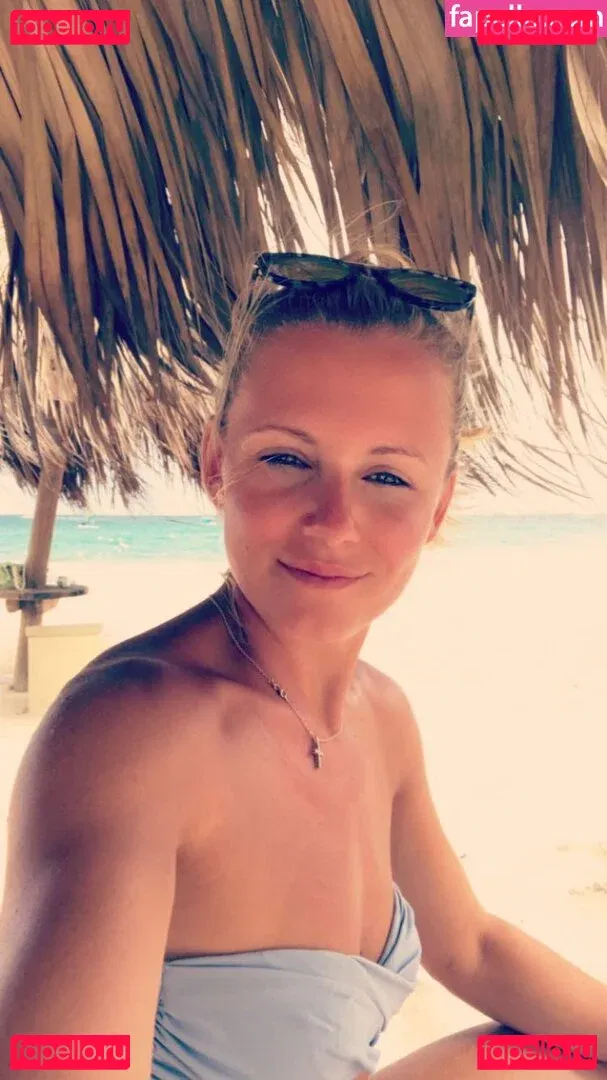 Julia Simic Onlyfans Photo Gallery 