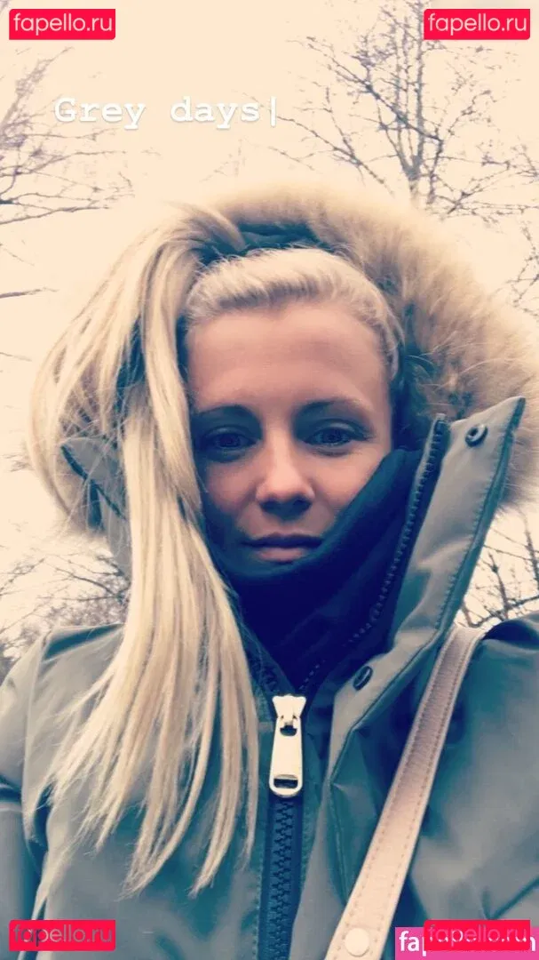 Julia Simic Onlyfans Photo Gallery 