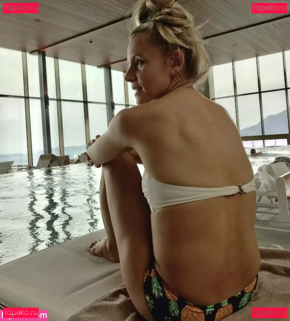 Julia Simic Onlyfans Photo Gallery 