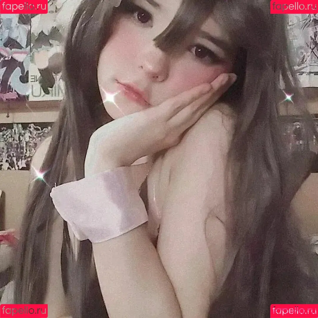 Momoiro Cosplay Onlyfans Photo Gallery 