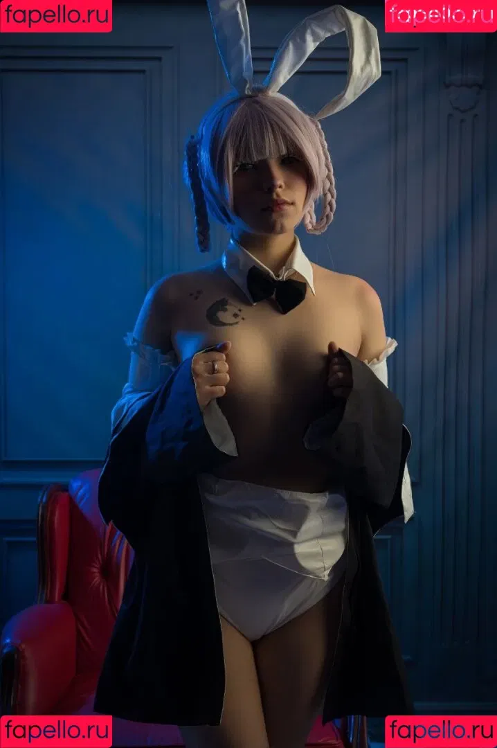 Momoiro Cosplay Onlyfans Photo Gallery 