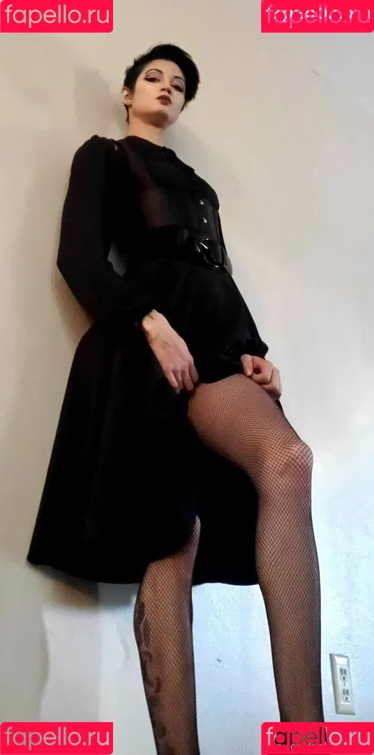 nekogoth23 Onlyfans Photo Gallery 