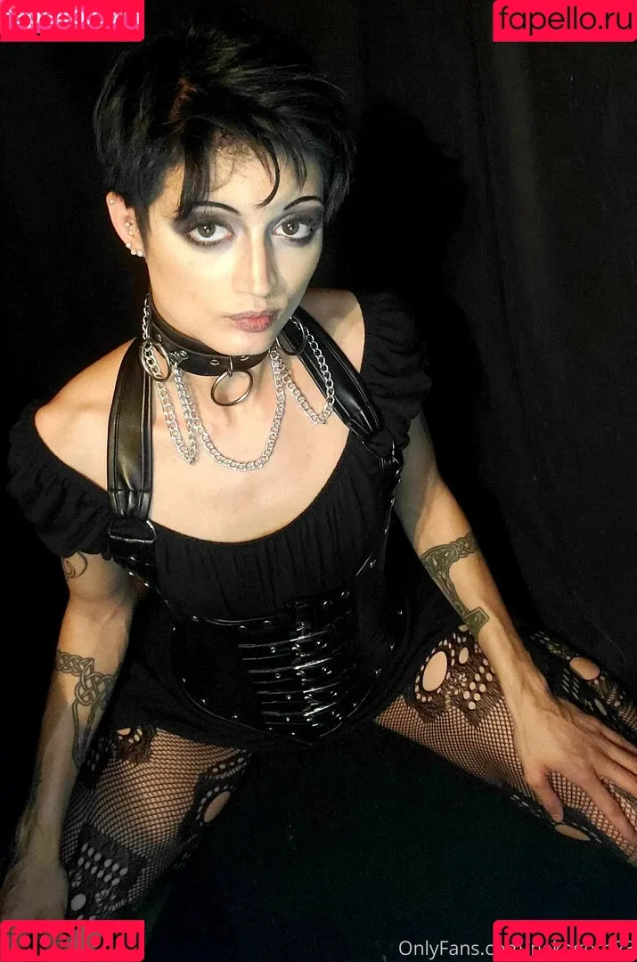 nekogoth23 Onlyfans Photo Gallery 