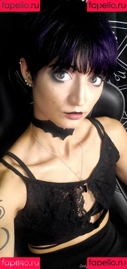 nekogoth23 Onlyfans Photo Gallery 
