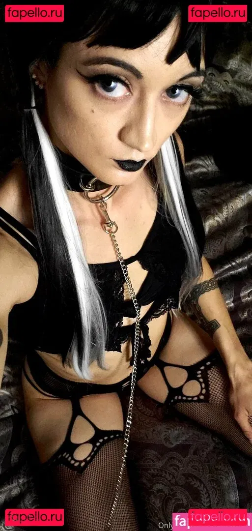 nekogoth23 Onlyfans Photo Gallery 
