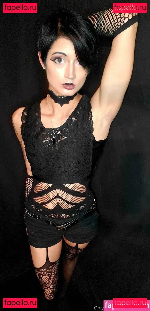 nekogoth23 Onlyfans Photo Gallery 