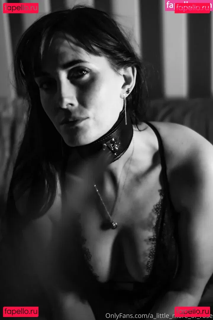 rosiefinchgirl Onlyfans Photo Gallery 