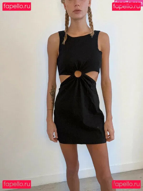 Lucie Gaumont Onlyfans Photo Gallery 