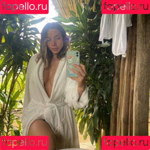 Lina Duran Onlyfans Photo Gallery 