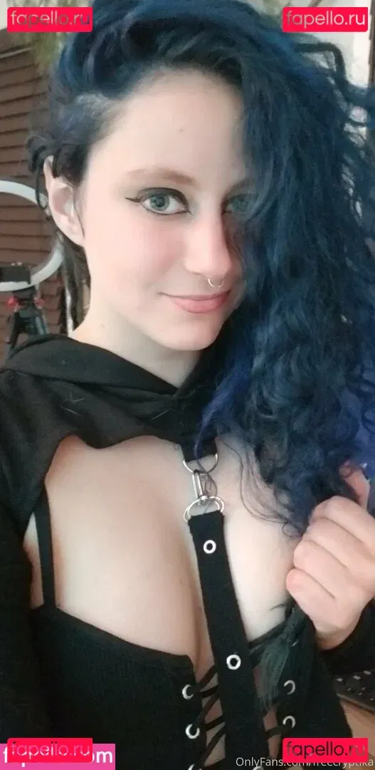 freecryptika Onlyfans Photo Gallery 