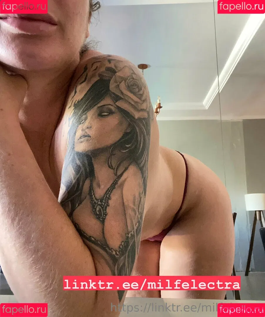 m1lf_electra Onlyfans Photo Gallery 