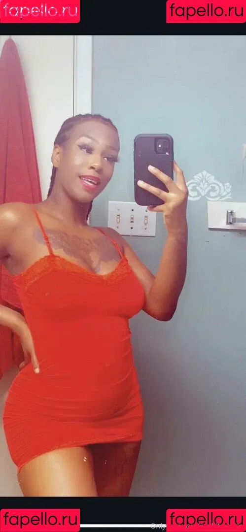 ms.bitchlucky Onlyfans Photo Gallery 