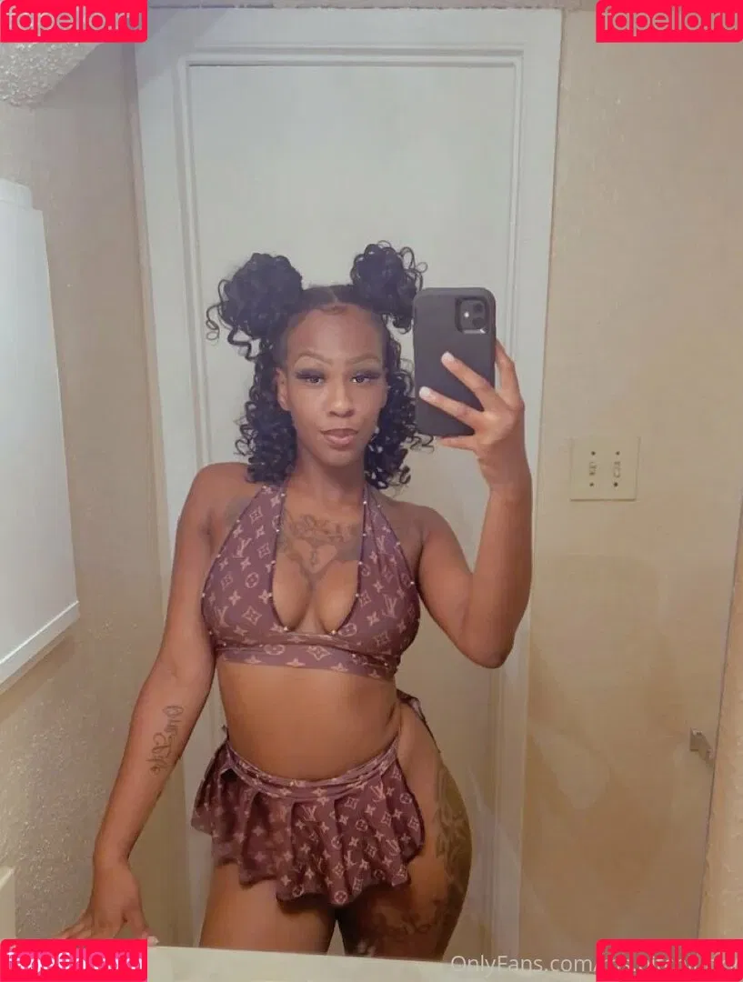 ms.bitchlucky Onlyfans Photo Gallery 