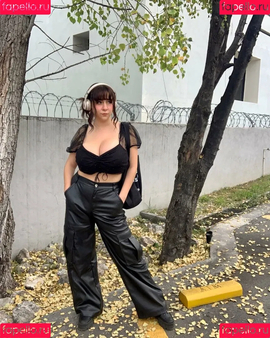 Josahandry Lia Onlyfans Photo Gallery 