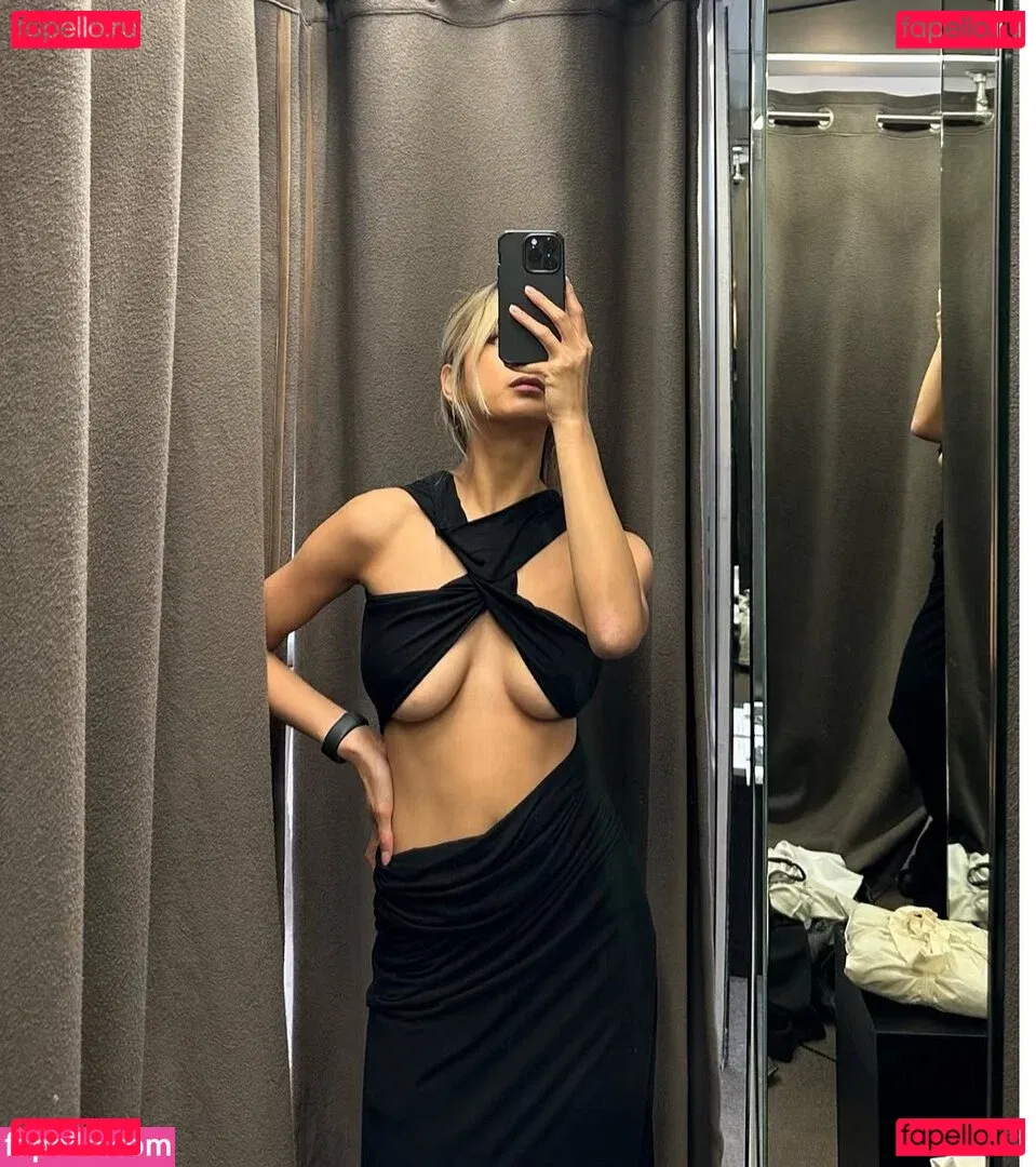 Ylona Garcia Onlyfans Photo Gallery 