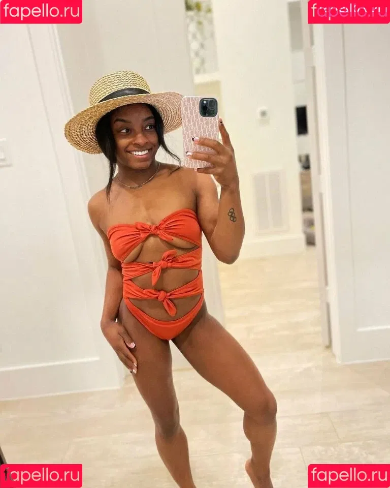 Simone Biles Onlyfans Photo Gallery 