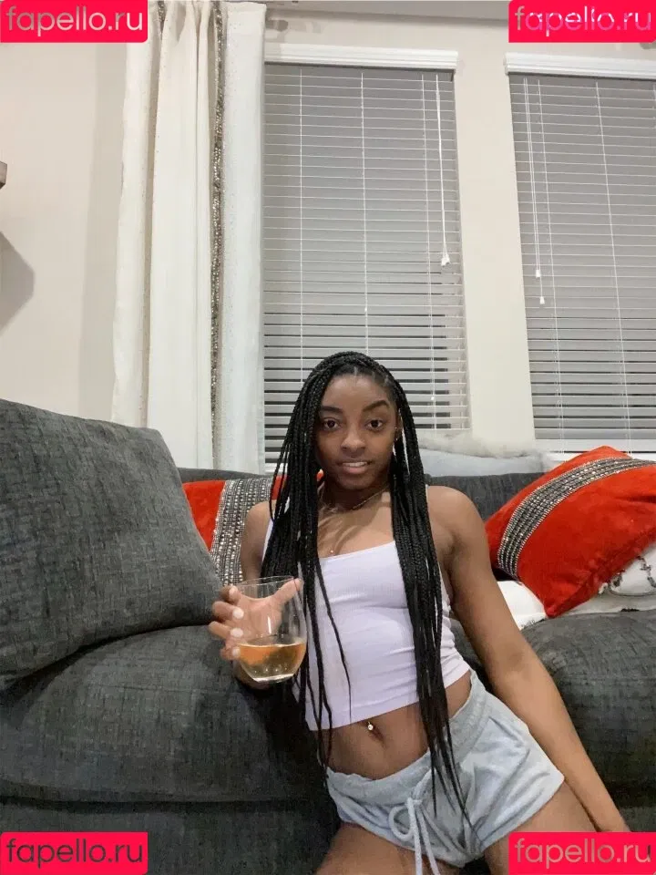 Simone Biles Onlyfans Photo Gallery 