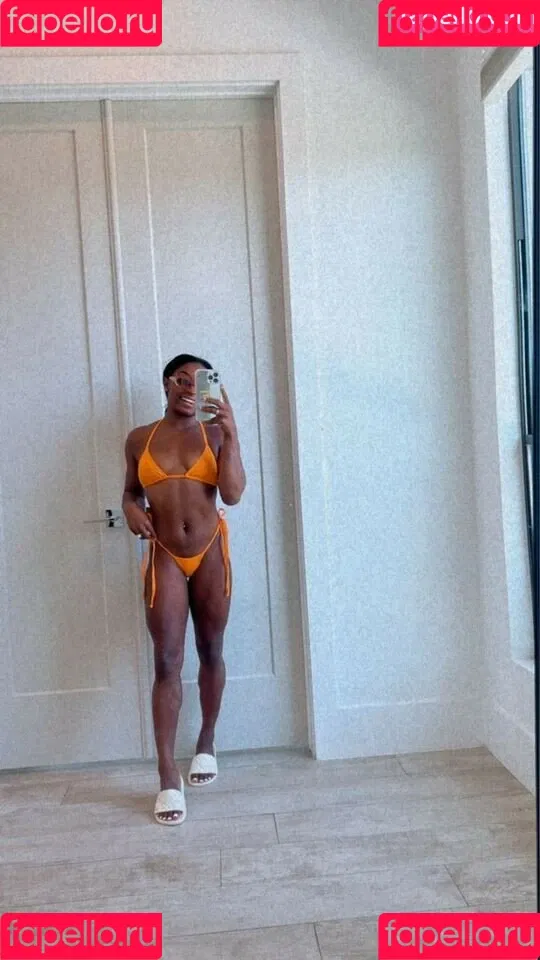 Simone Biles Onlyfans Photo Gallery 