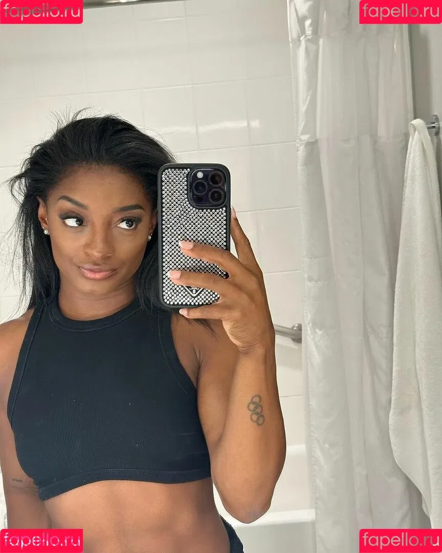 Simone Biles Onlyfans Photo Gallery 