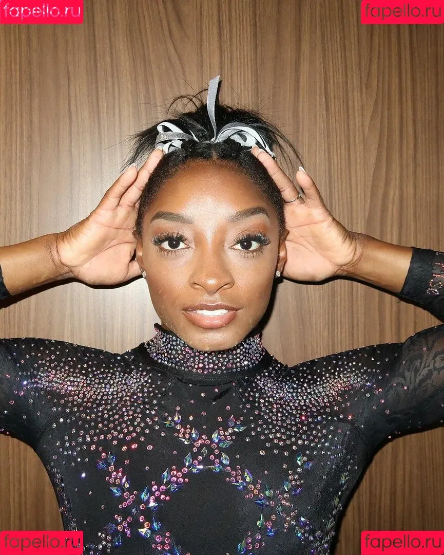 Simone Biles Onlyfans Photo Gallery 