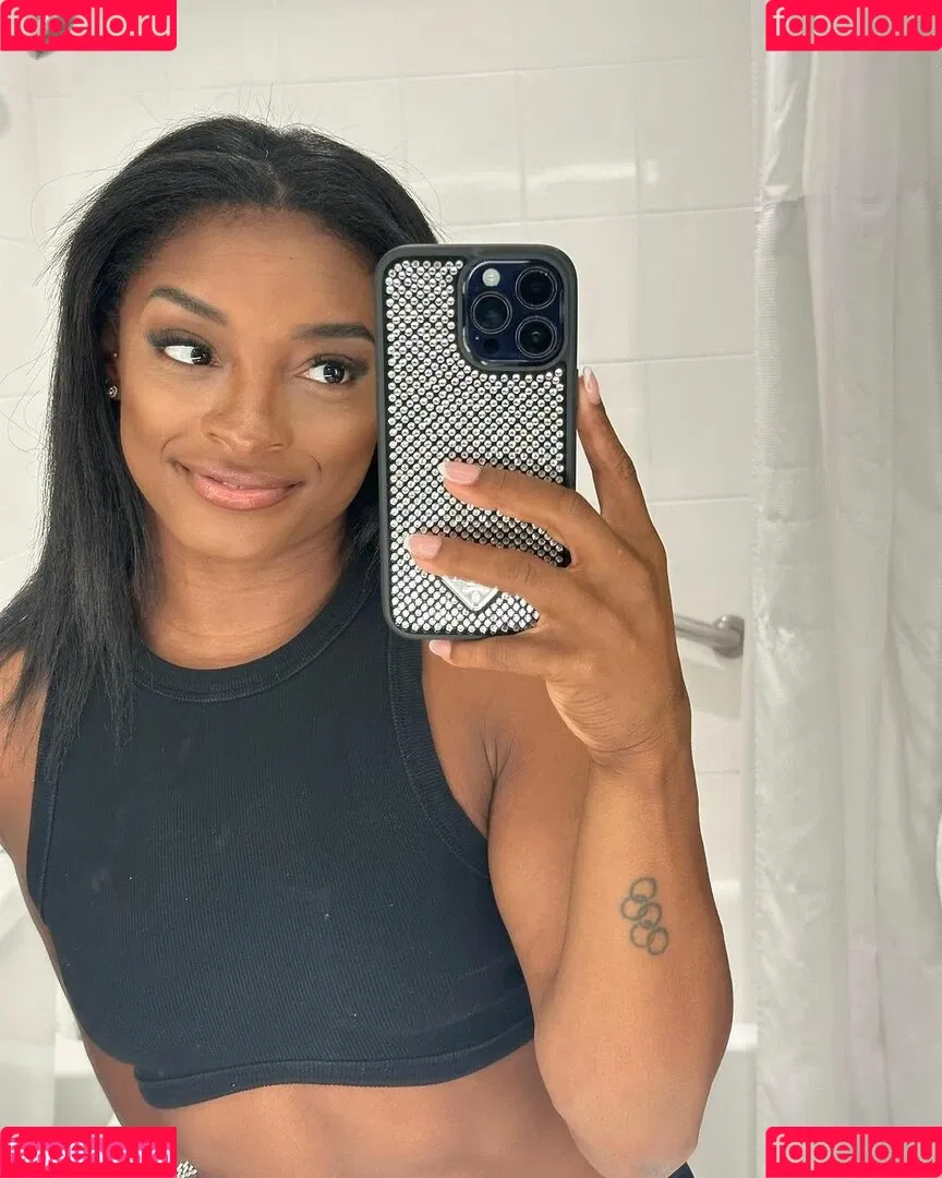 Simone Biles Onlyfans Photo Gallery 