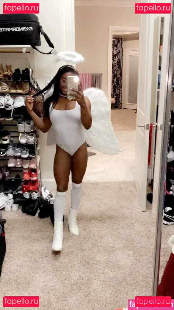 Simone Biles Onlyfans Photo Gallery 
