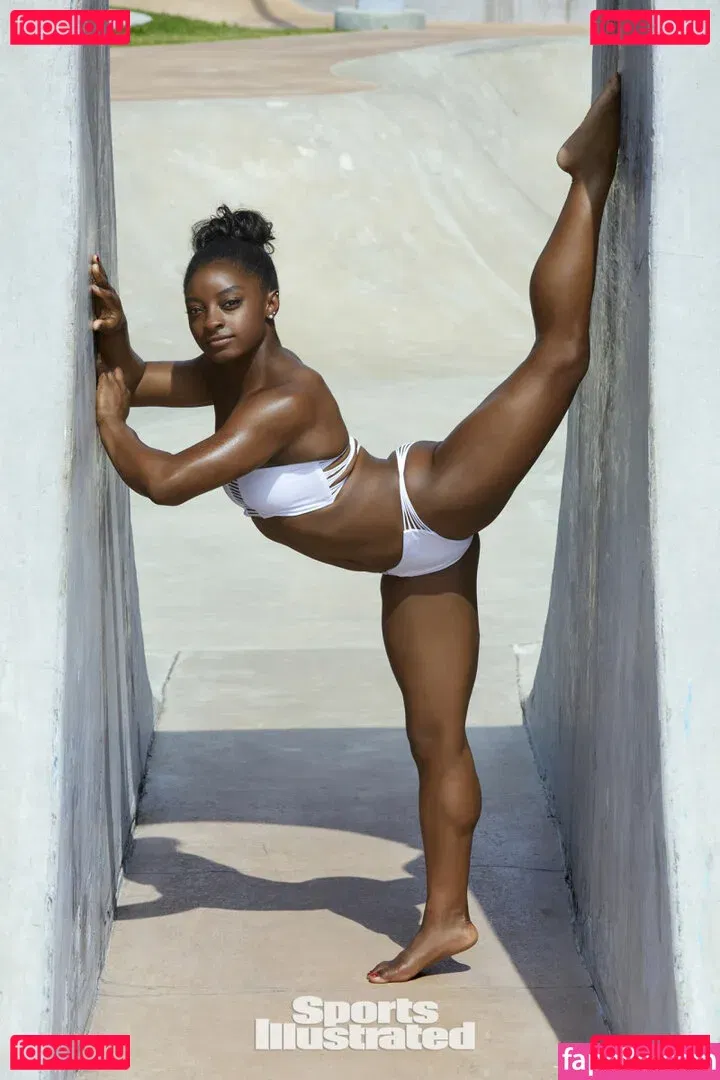 Simone Biles Onlyfans Photo Gallery 