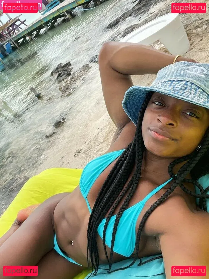 Simone Biles Onlyfans Photo Gallery 