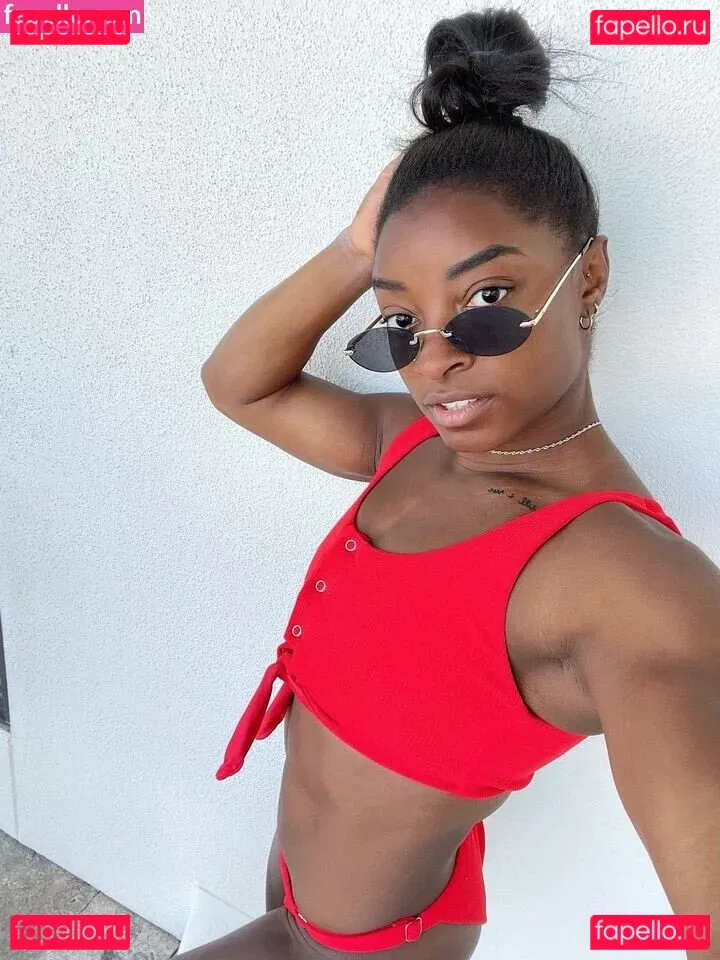 Simone Biles Onlyfans Photo Gallery 