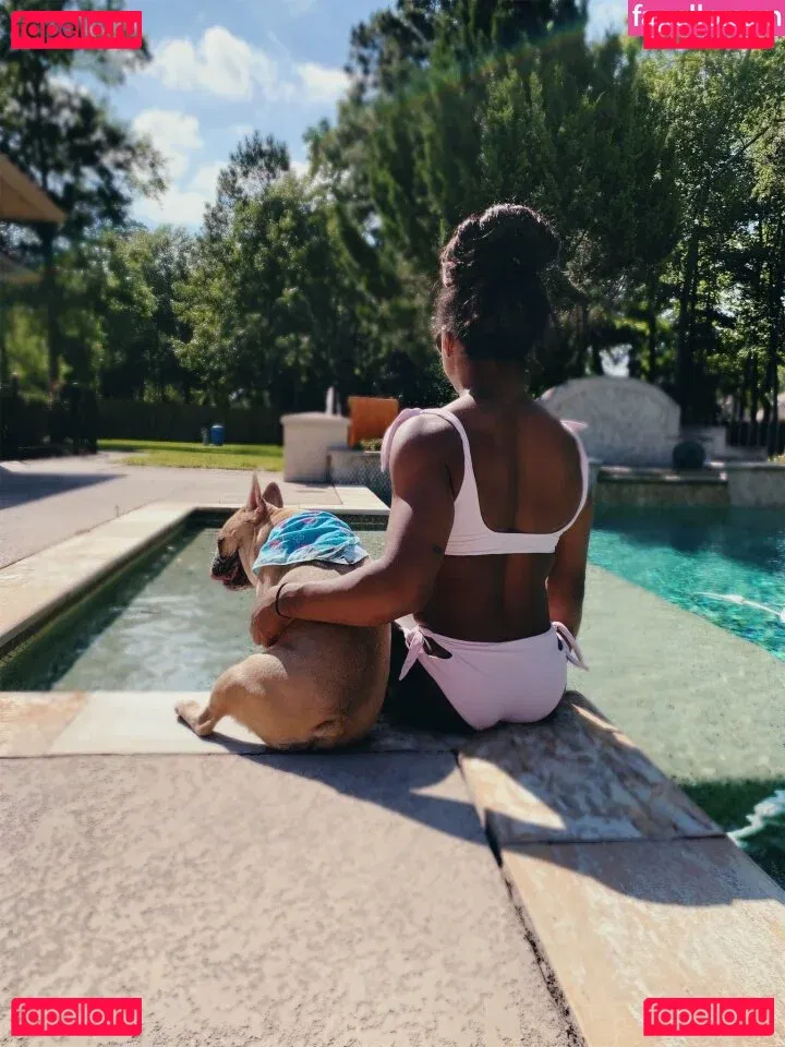 Simone Biles Onlyfans Photo Gallery 