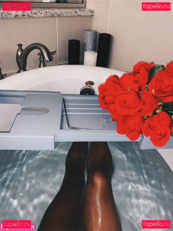 Simone Biles Onlyfans Photo Gallery 