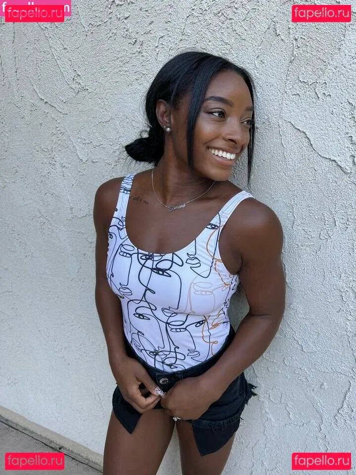 Simone Biles Onlyfans Photo Gallery 