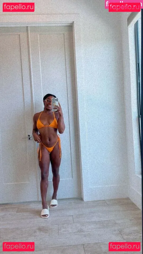 Simone Biles Onlyfans Photo Gallery 