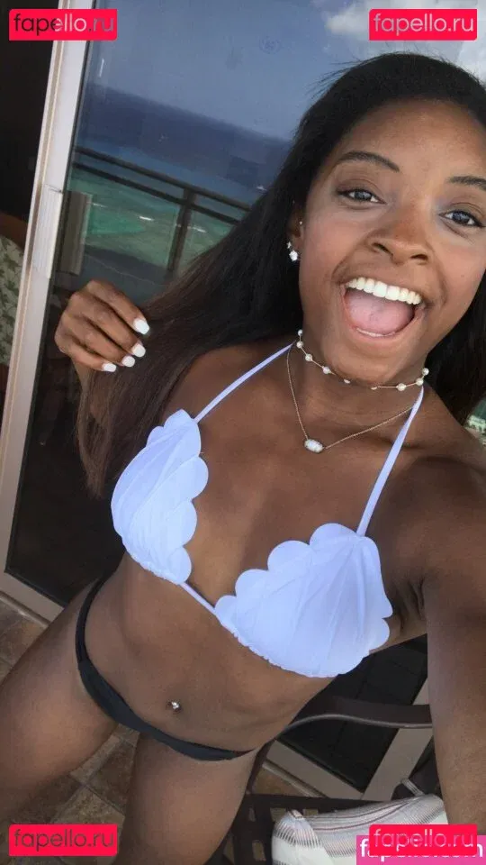 Simone Biles Onlyfans Photo Gallery 