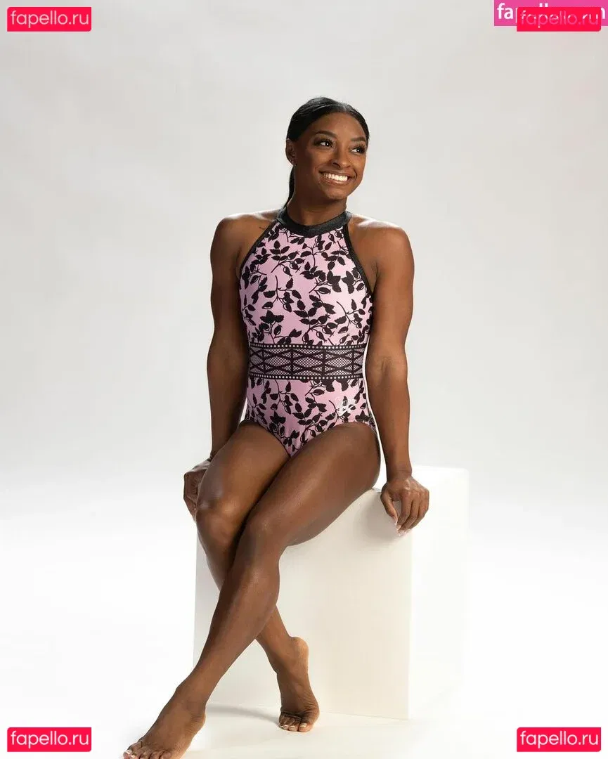 Simone Biles Onlyfans Photo Gallery 