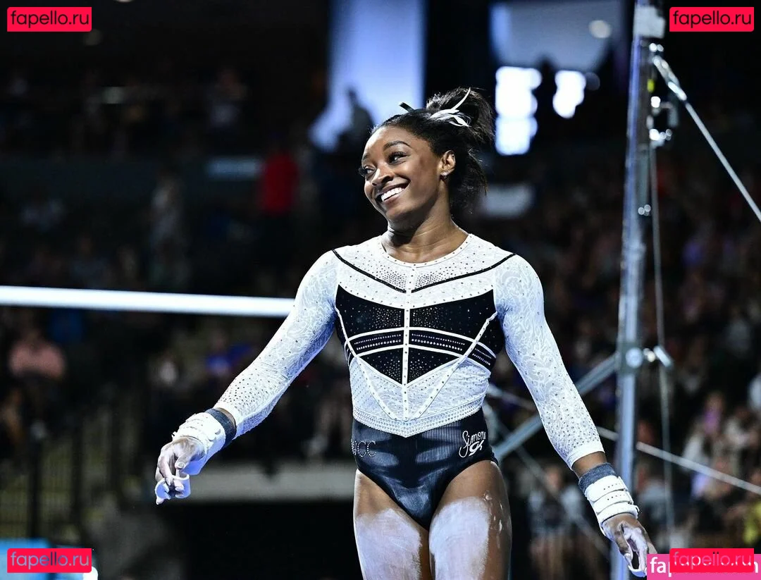 Simone Biles Onlyfans Photo Gallery 