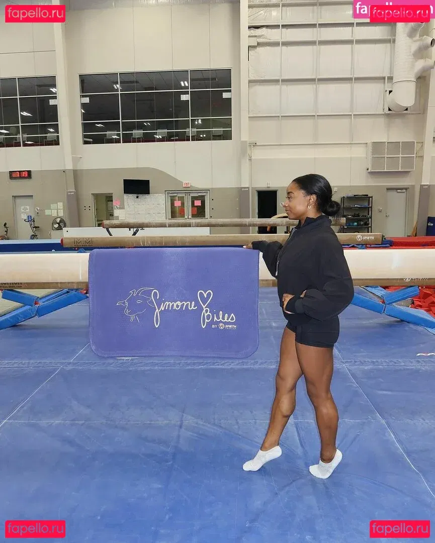 Simone Biles Onlyfans Photo Gallery 