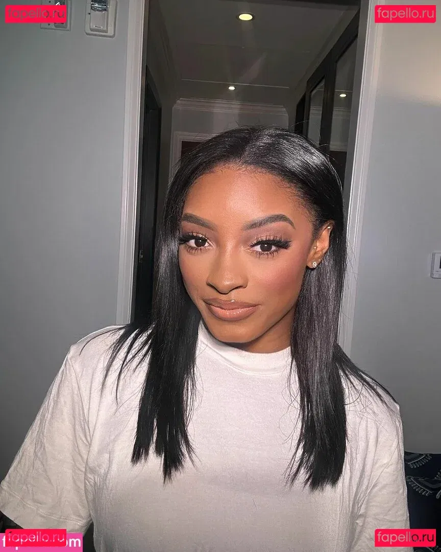 Simone Biles Onlyfans Photo Gallery 