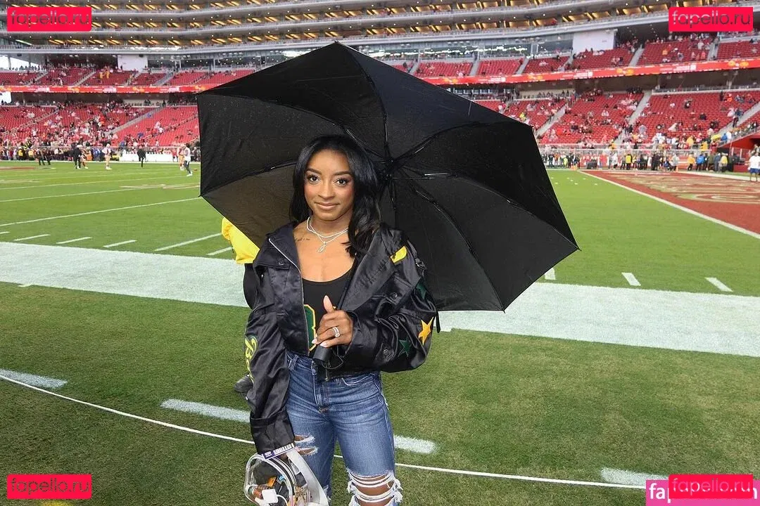 Simone Biles Onlyfans Photo Gallery 