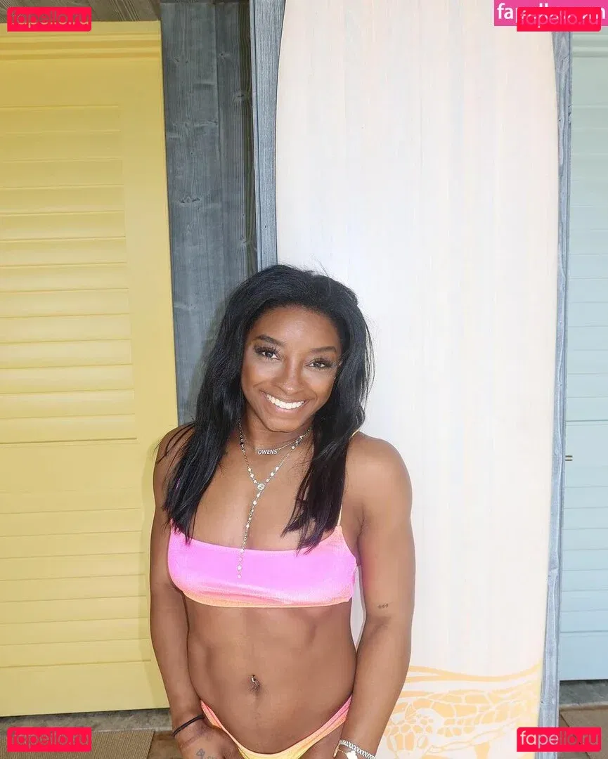 Simone Biles Onlyfans Photo Gallery 